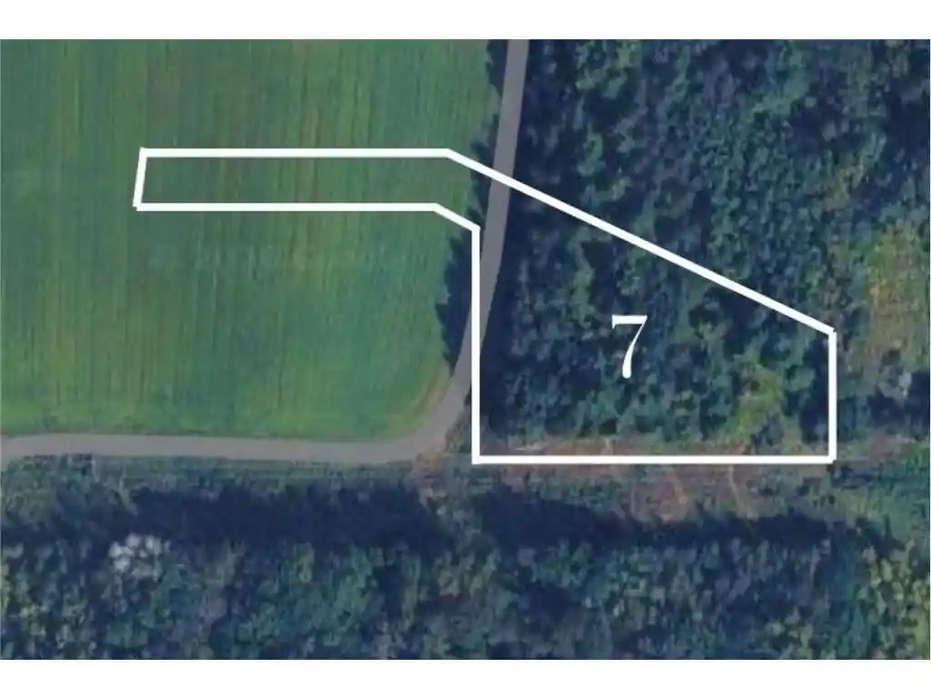 1st image of Lot 7 Glen Oaks Dr Dr, River Falls, WI 54022 | MLS# 7025353