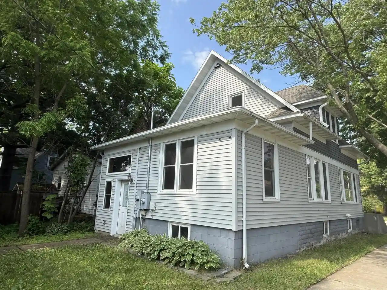 Homes for sale in Tomah, WI | 1000 Glendale Avenue Avenue, Tomah, WI 54660 | MLS# 1951839