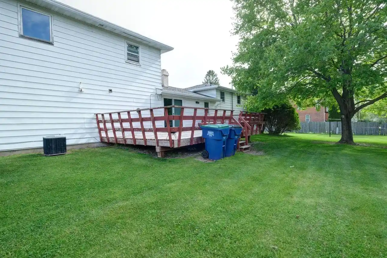 Homes for sale in Edgar, WI | 204 E Chesak Avenue Avenue, Edgar, WI 54426 | MLS# 22600776