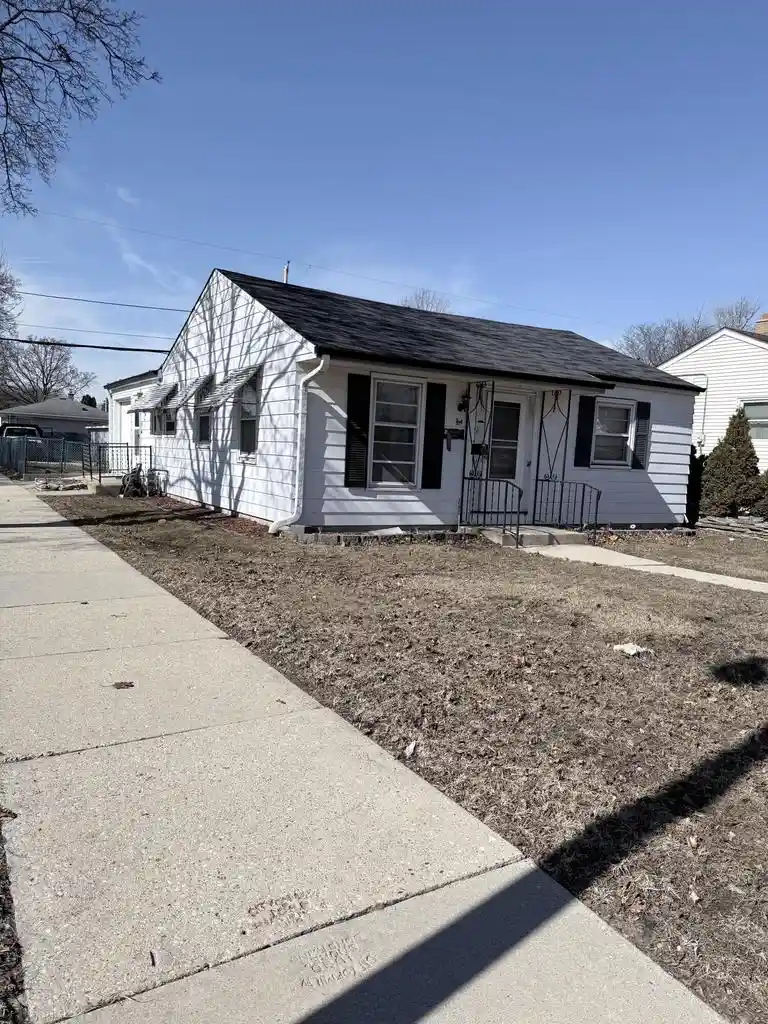 Homes for sale in Milwaukee, WI | 5701 N 79th Street Street, Milwaukee, WI 53218 | MLS# 1952157