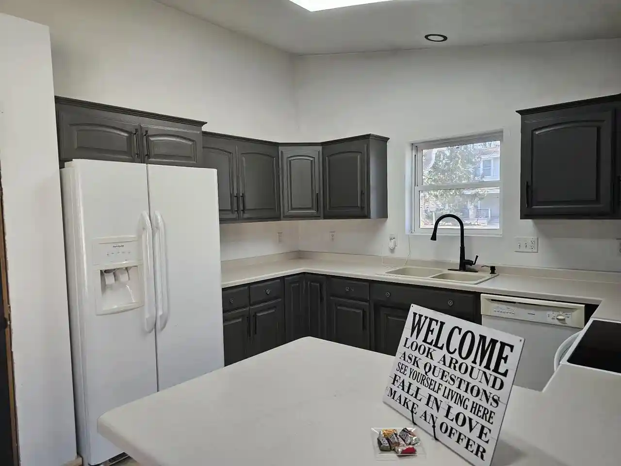 3rd image of 1906 Mitchell Street Street, Oshkosh, WI 54901 | MLS# 50321749