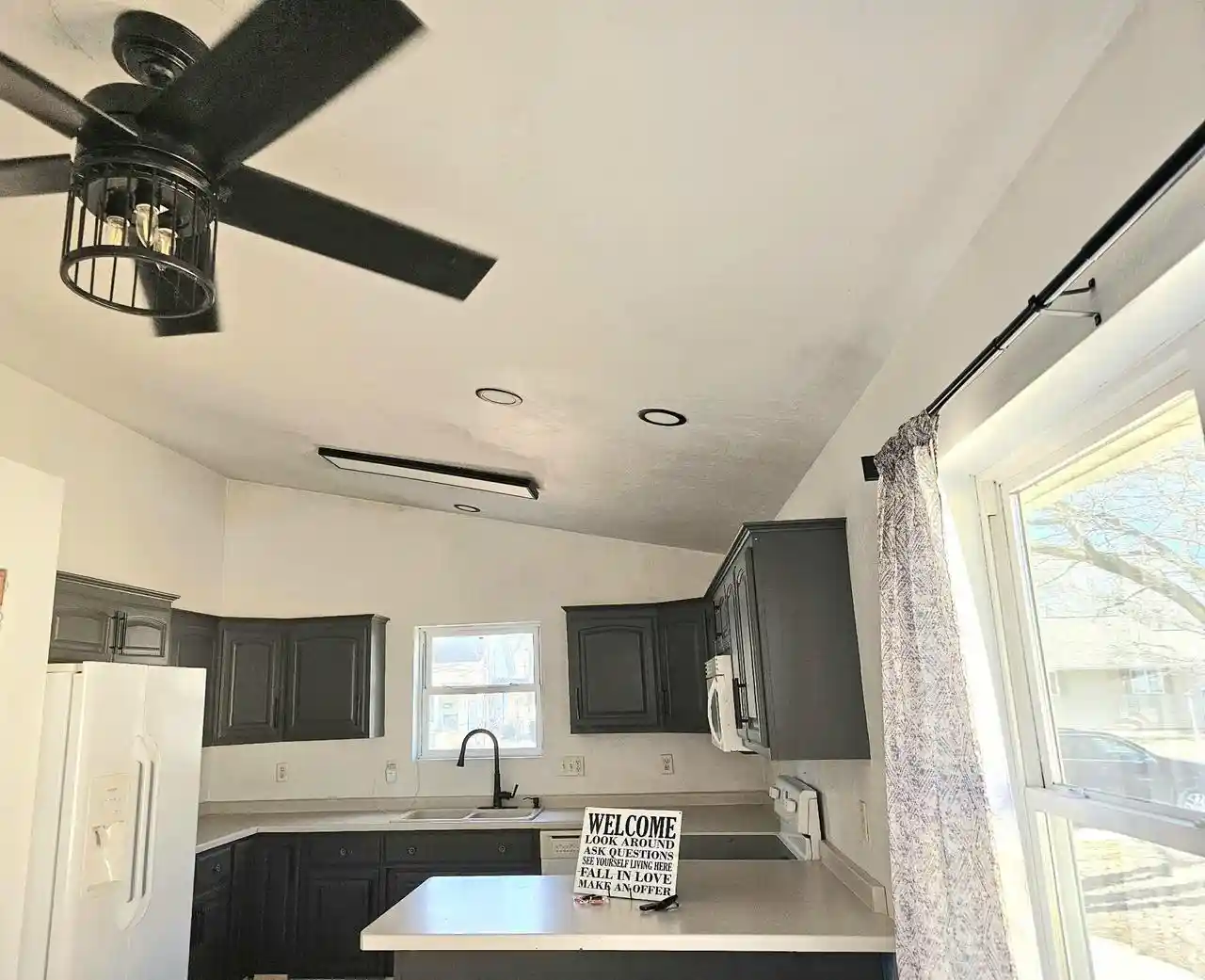 4th image of 1906 Mitchell Street Street, Oshkosh, WI 54901 | MLS# 50321749