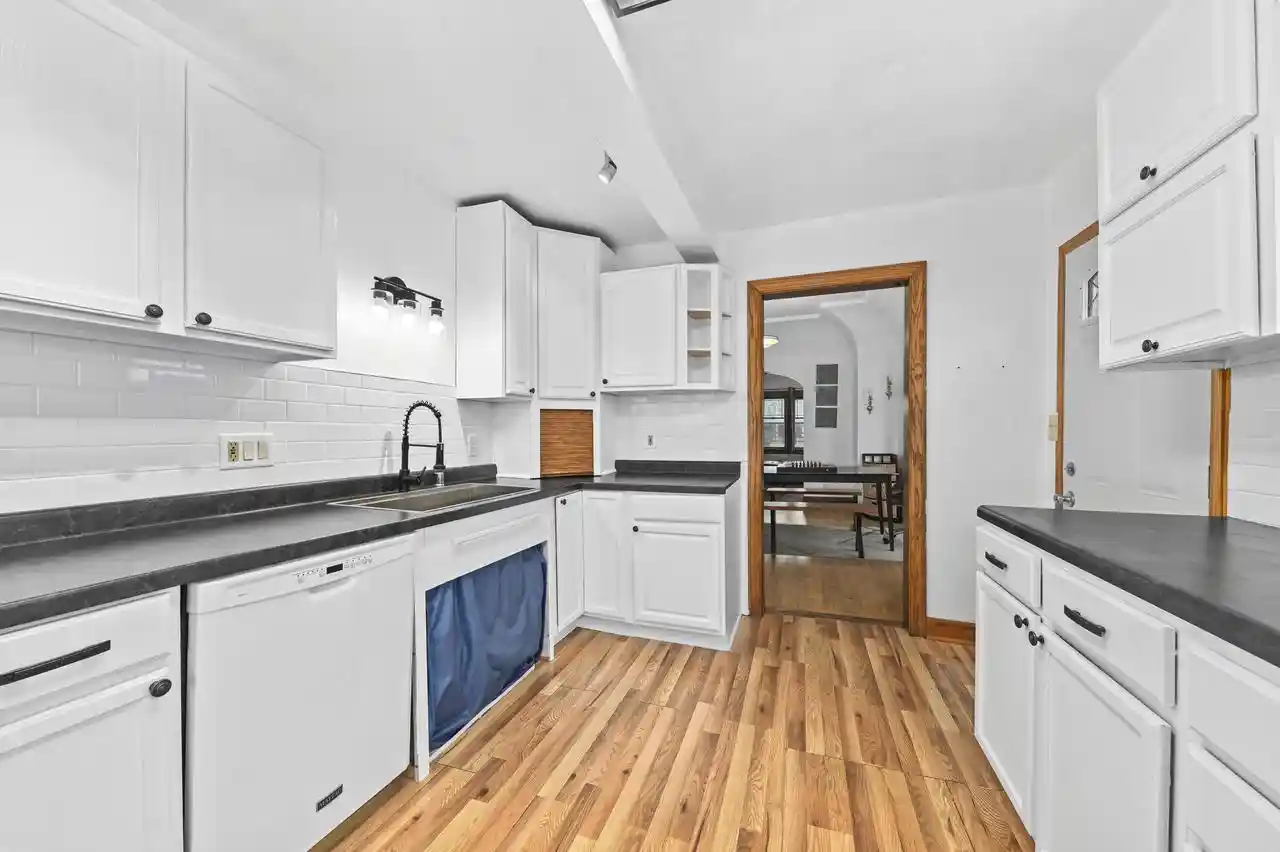 Homes for sale in Milwaukee, WI | 2715 N Humboldt Boulevard Boulevard, Milwaukee, WI 53212 | MLS# 1952380