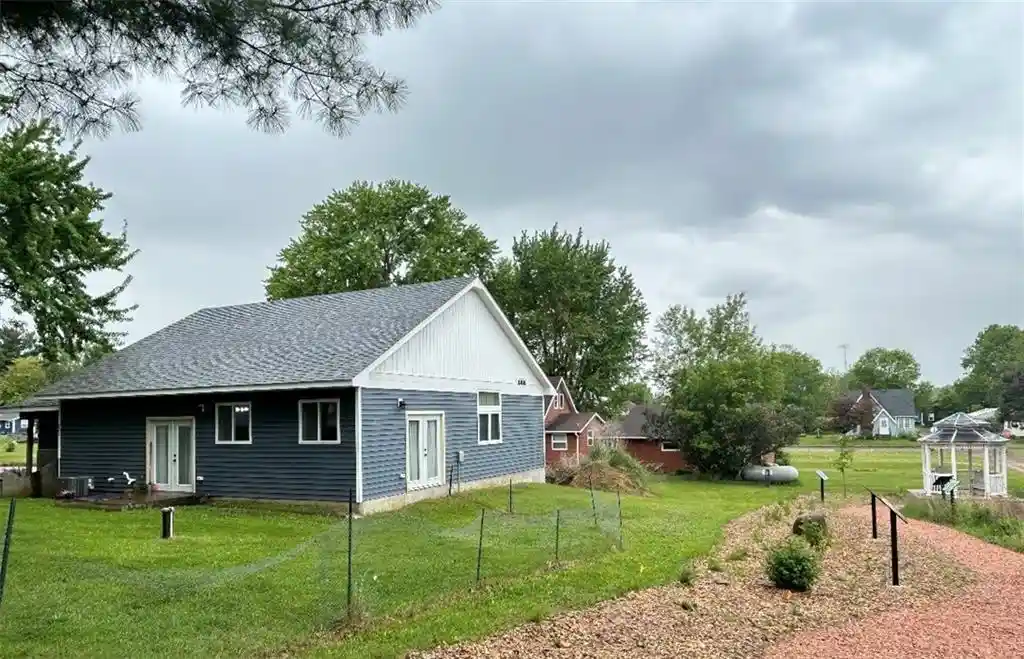 4th image of 121 Diamond Street Street, Ridgeland, WI 54763 | MLS# 1598871