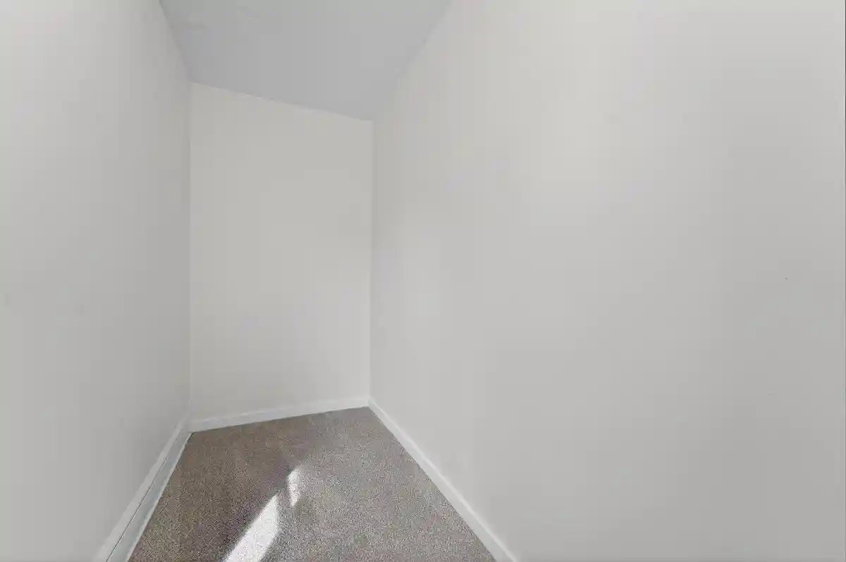 Homes for sale in Milwaukee, WI | 2316 E Malvern Pl Pl, Milwaukee, WI 53207 | MLS# 1952470
