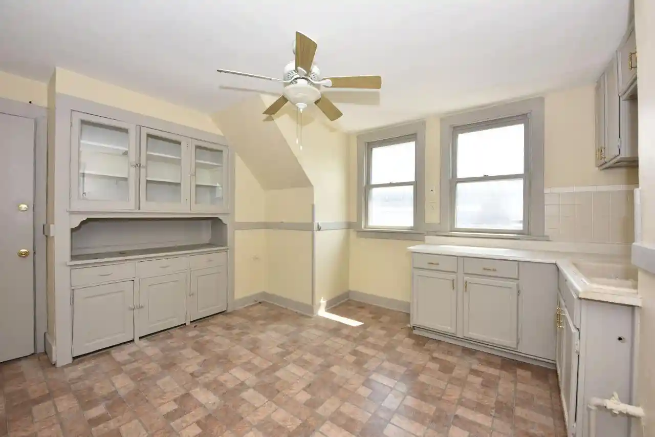 Homes for sale in Milwaukee, WI | 3424 N Holton Street Street, Milwaukee, WI 53212 | MLS# 1952589