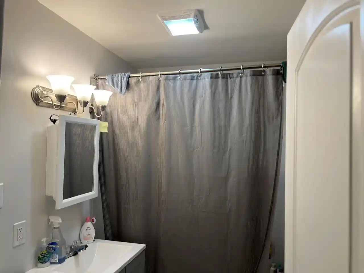Homes for sale in Milwaukee, WI | 3424 N Holton Street Street, Milwaukee, WI 53212 | Houzeo