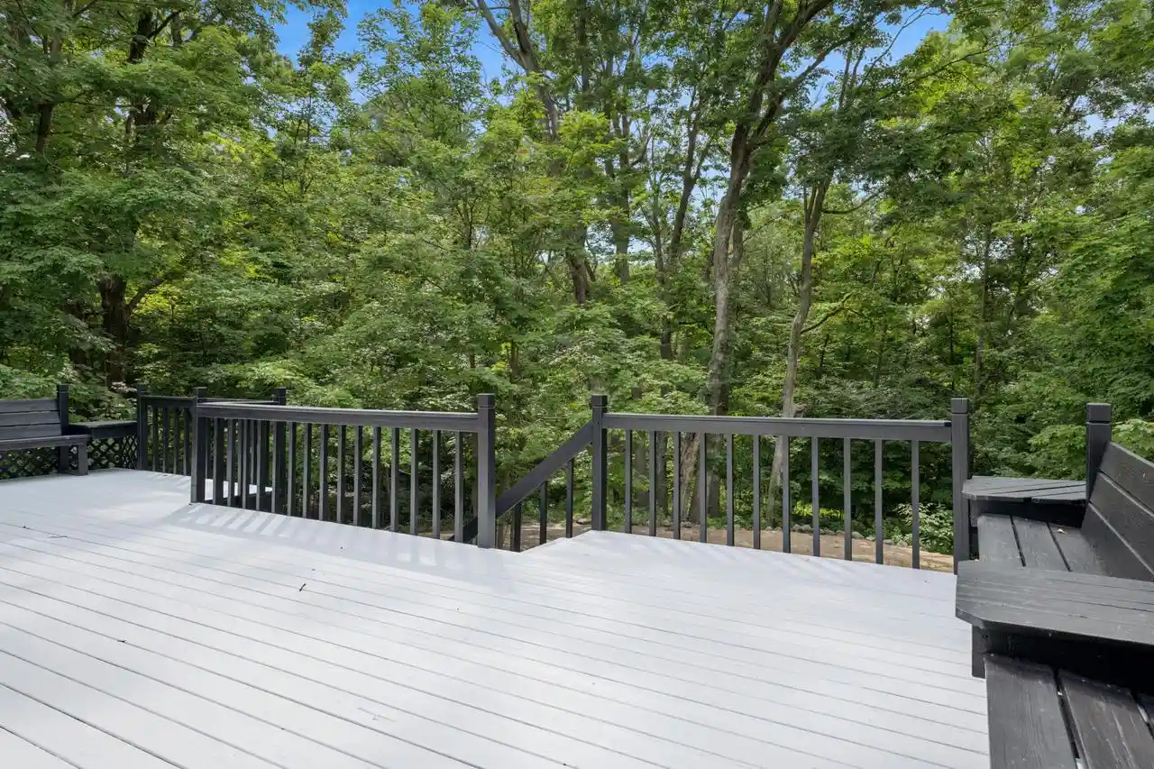 3rd image of N2781 Wildwood Dr Dr, Lake Geneva, WI 53147 | MLS# 1952653