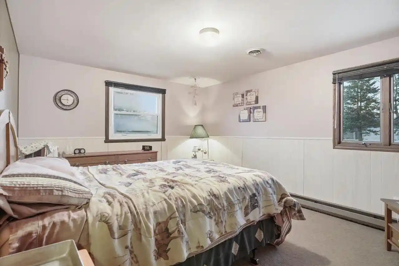 image of 806-808 E Vilas St St, Marshfield, WI 54449