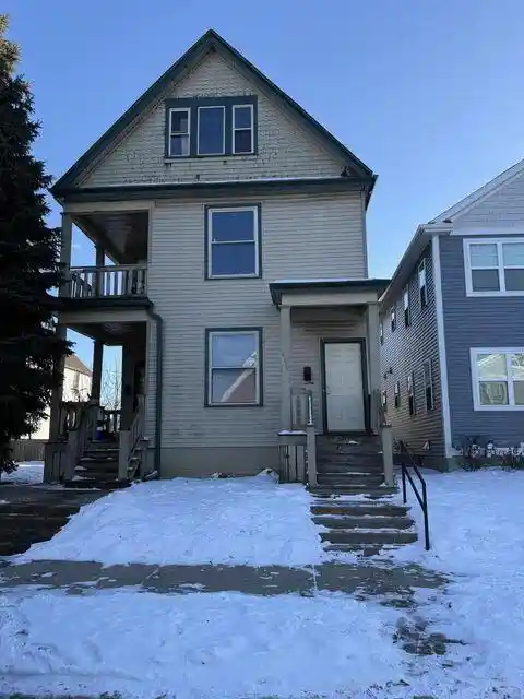 Homes for sale in Milwaukee, WI | 2523 W Garfield Avenue Avenue #2525, Milwaukee, WI 53205 | MLS# 1953210