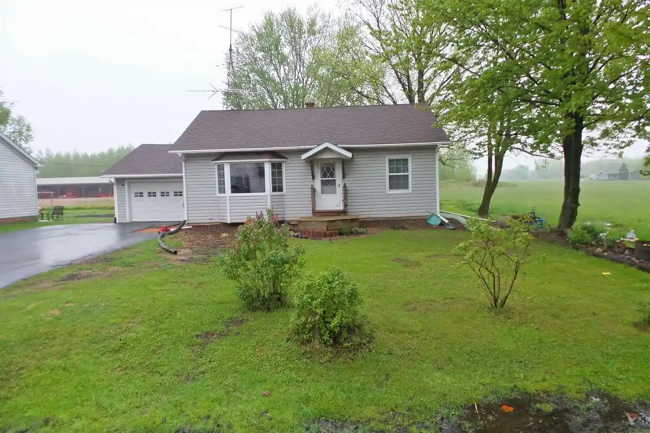 Homes for sale in Dorchester, WI | 601 W Business County Road A, Dorchester, WI 54425 | MLS# 22600929