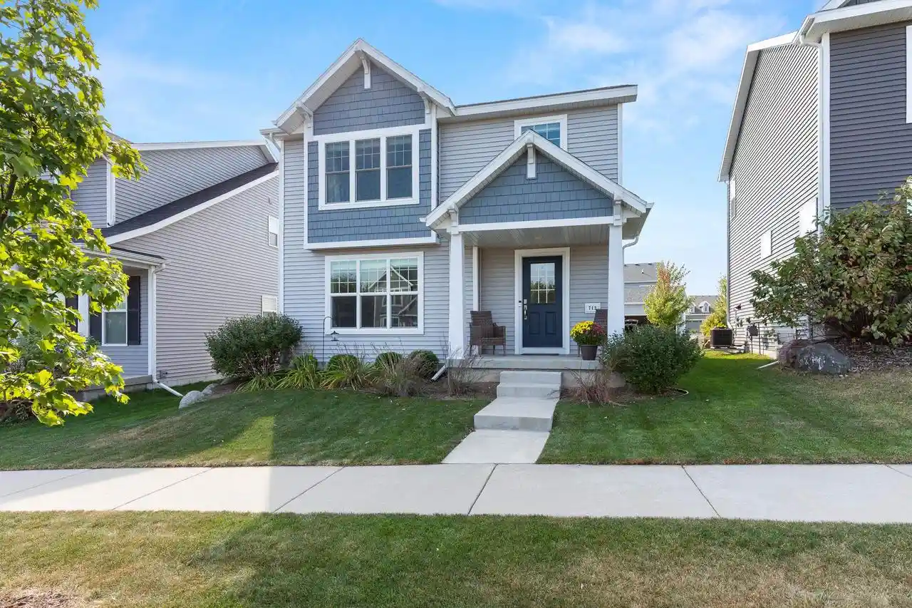 Homes for sale in Verona, WI | 712 Sugar Maple Lane Lane, Verona, WI 53593 | MLS# 2018178