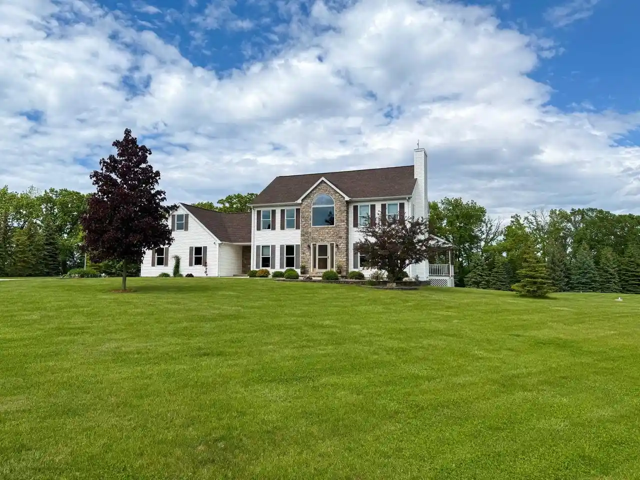Homes for sale in Fond Du Lac, WI | 4087 W Parkview Court Court, Fond Du Lac, WI 54937 | MLS# 1953399