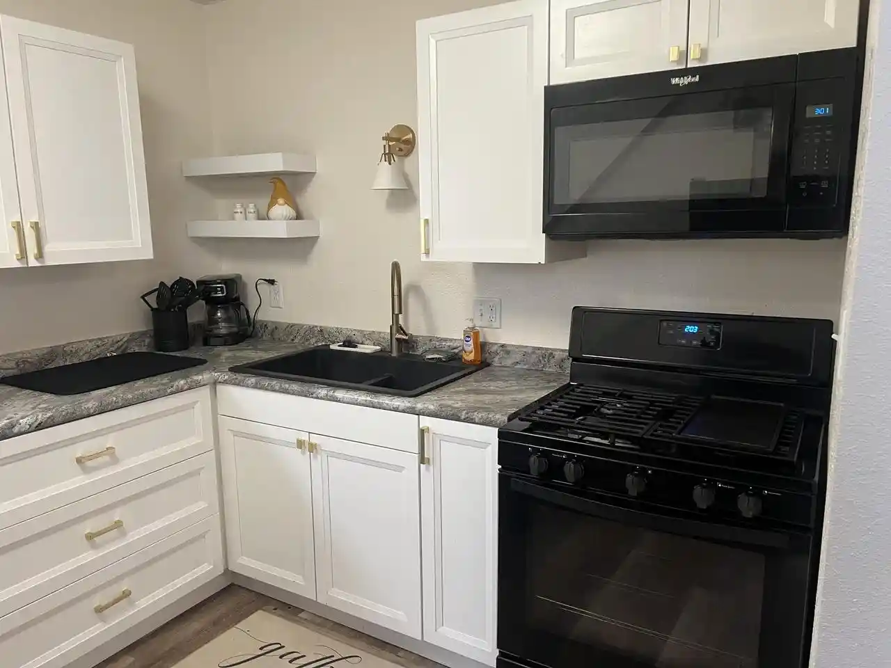 Homes for sale in Milwaukee, WI | 3171 S 9Th Street Street, Milwaukee, WI 53215 | MLS# 1953426
