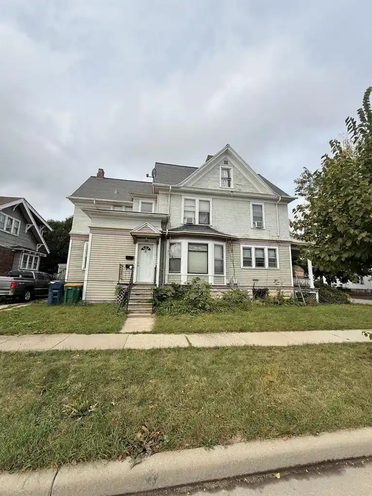 Homes for sale in Fond Du Lac, WI | 140 W 4th Street Street, Fond Du Lac, WI 54935 | MLS# 50322122