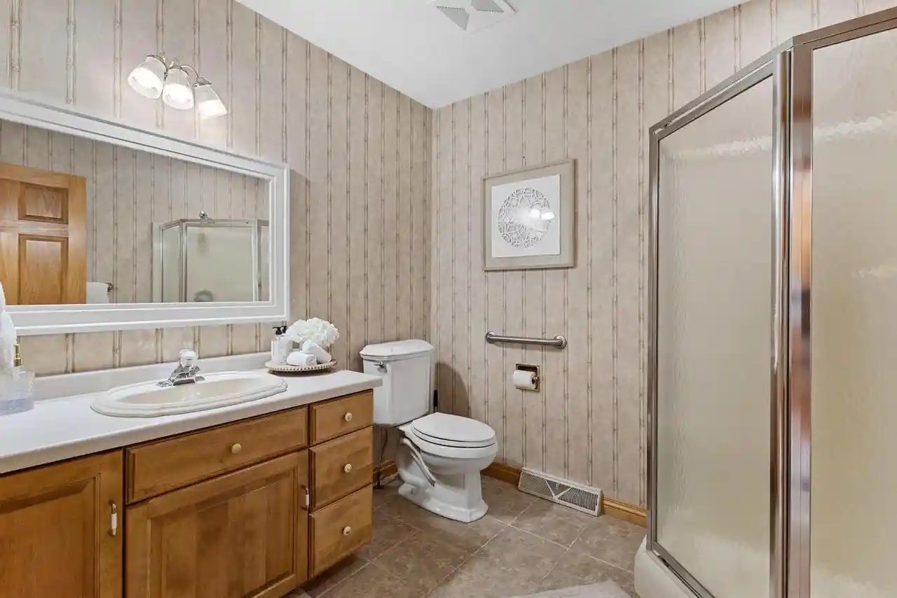 Photo 3 of Sale Pending at 2516 Van Rite Court Court, Green Bay, WI 54311 | MLS# 50322115 | Listing updated on 2026-09-21