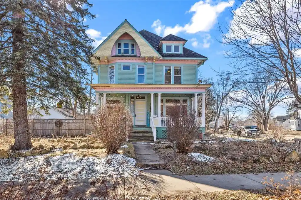 1st image of 930 3rd Avenue Avenue, Eau Claire, WI 54703 | MLS# 1599112