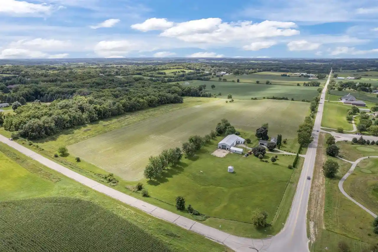 3rd image of 5431 Lincoln Road Road, Oregon, WI 53575 | MLS# 2018286