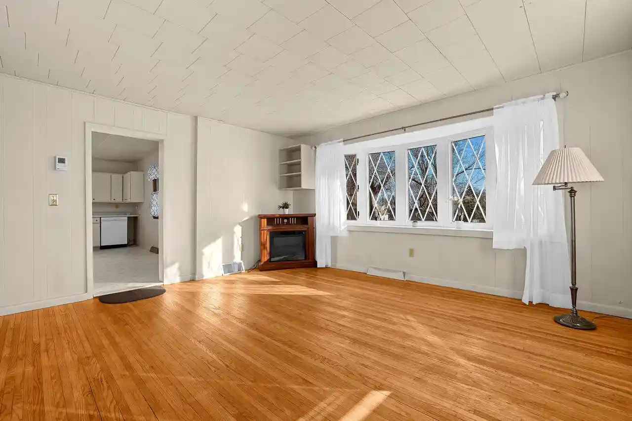 39th image of 1240 Browns Lane Lane, Dakota, MN 55925 | MLS# 1953723