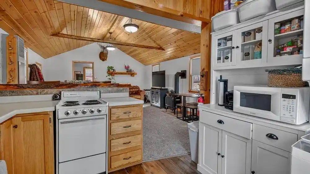 2nd image of 7887 Indian Dr Dr #8, Hayward, WI 54843 | MLS# 1599195