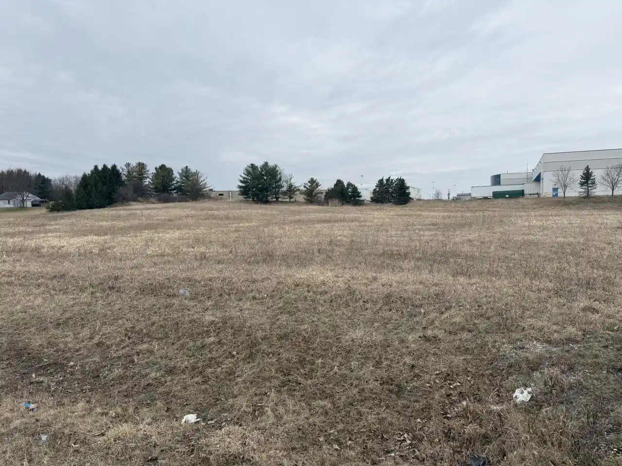 Homes for sale in Franklin, WI | 5660 W Oakwood Road Road, Franklin, WI 53132 | MLS# 1954418