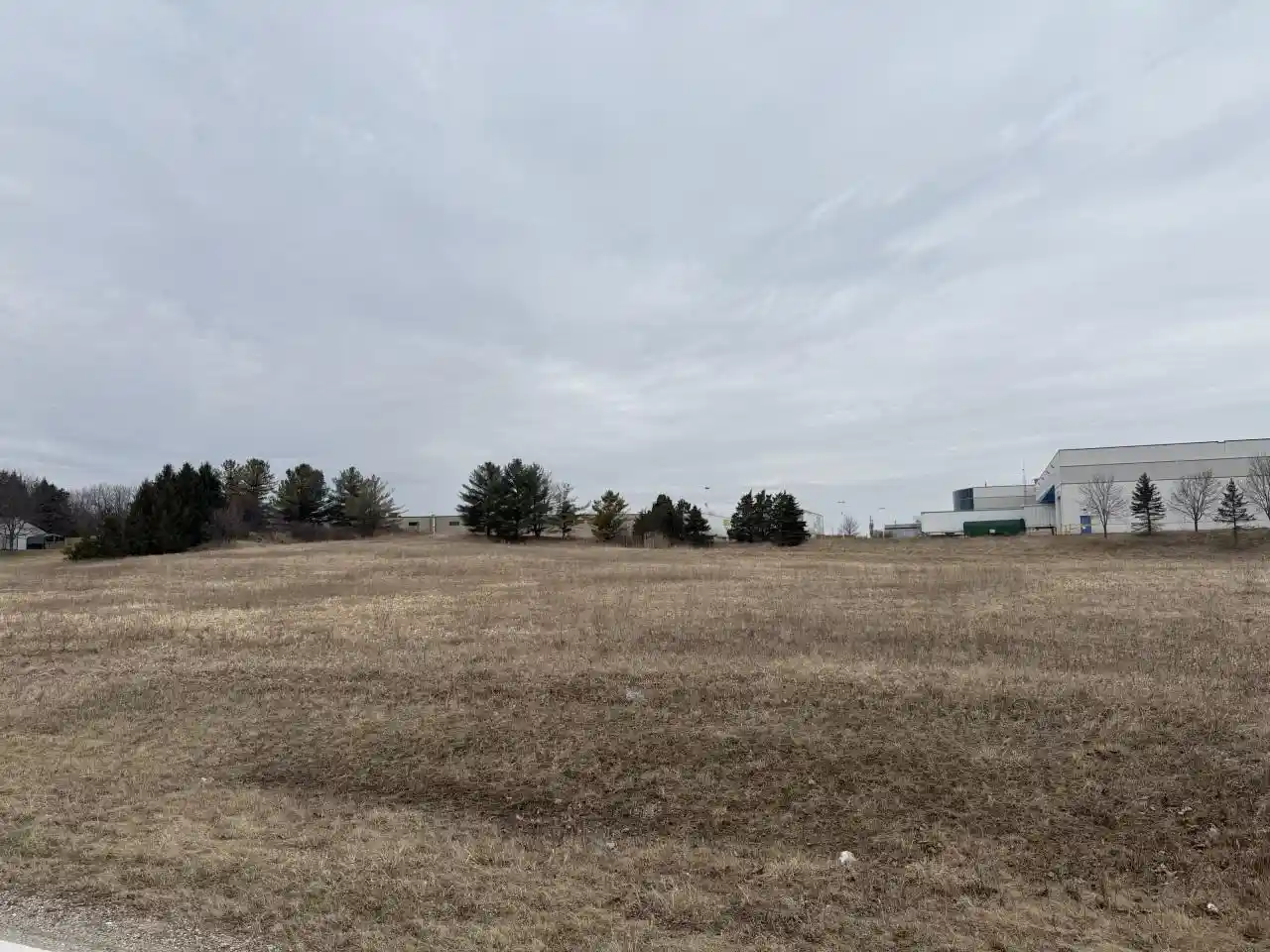 Homes for sale in Franklin, WI | 5660 W Oakwood Road Road, Franklin, WI 53132 | MLS# 1954418