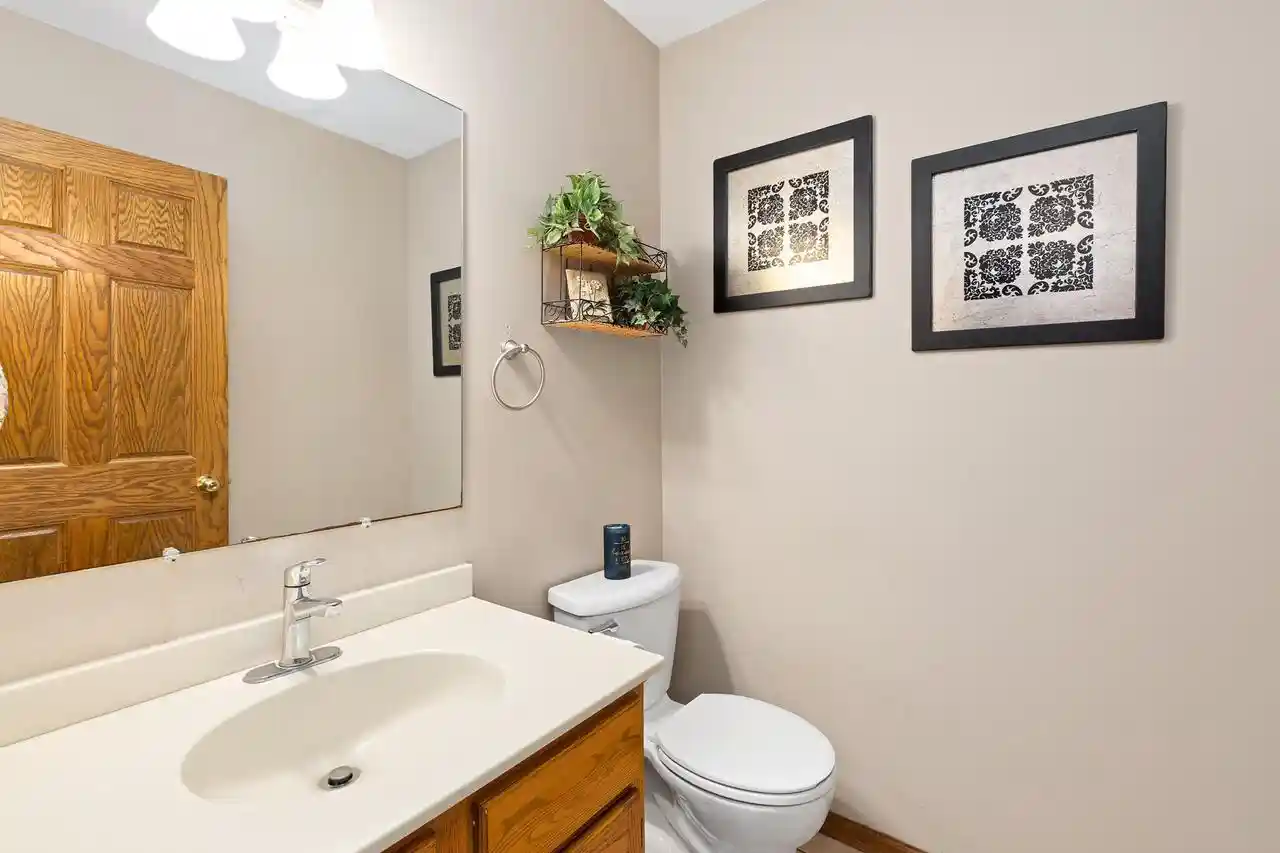 4th image of 701 Parkridge Pl Pl, Onalaska, WI 54650 | MLS# 1954557