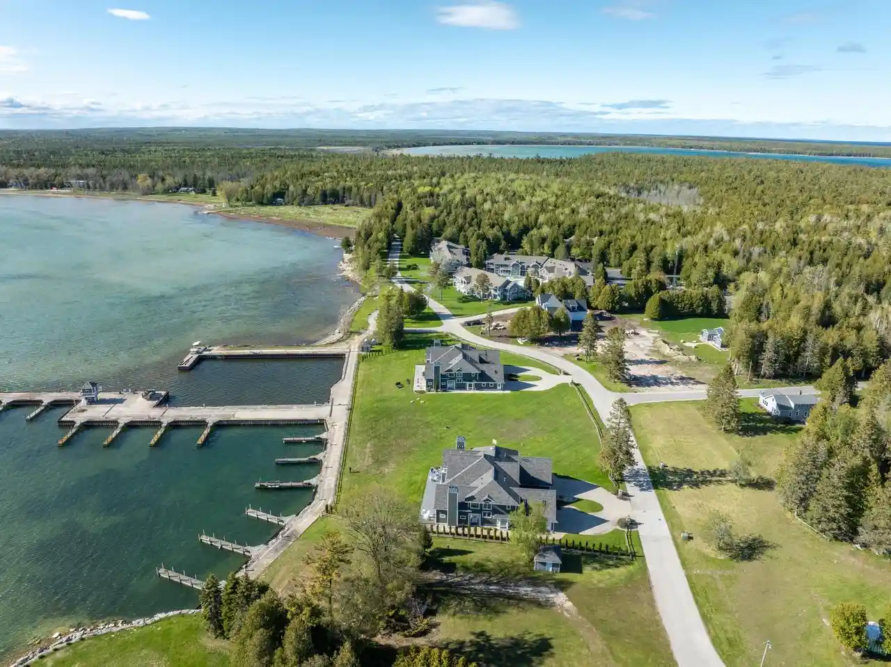Homes for sale in Baileys Harbor, WI | 8111 Harbor Lane Lane, Baileys Harbor, WI 54202 | Houzeo