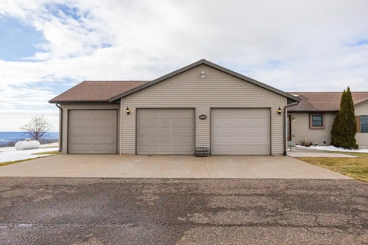 Photo 3 of Sale Pending at W1660 Maplewood Lane Lane, Alma, WI 54610 | MLS# 1954584 | Listing updated on 2026-10-01