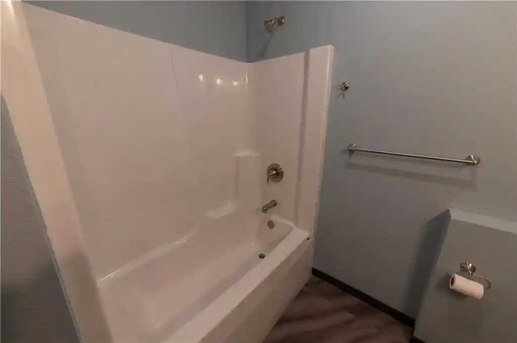 21st image of 1368 Cypress Court Court, Altoona, WI 54720 | MLS# 1599194