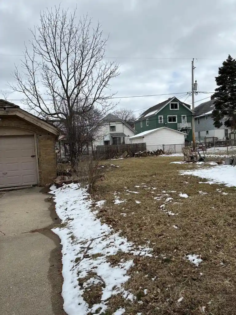 Photo 3 of Single family home for sale at 3914 North 16 Street North Street North, Milwaukee, WI 53206 | MLS# 1954784 | Listing updated on 2026-07-13
