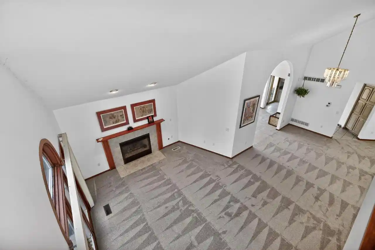 2nd image of 2415 Walnut Grv Ct Ct, Brookfield, WI 53005