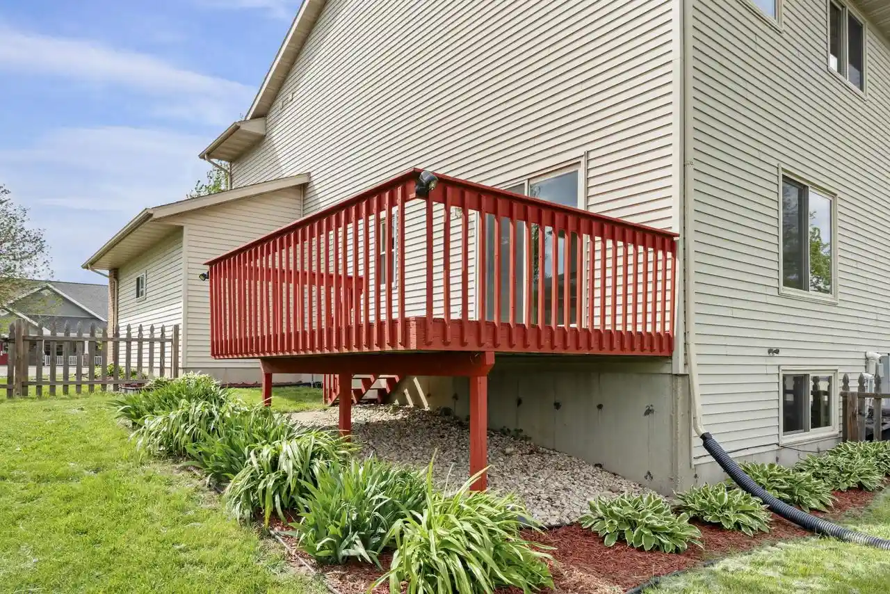 4th image of 2217 Lincoln Avenue Avenue, Stoughton, WI 53589 | MLS# 2019056