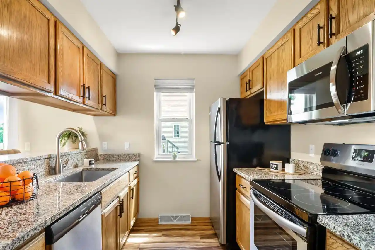 31st image of 2217 Lincoln Avenue Avenue, Stoughton, WI 53589 | MLS# 2019056