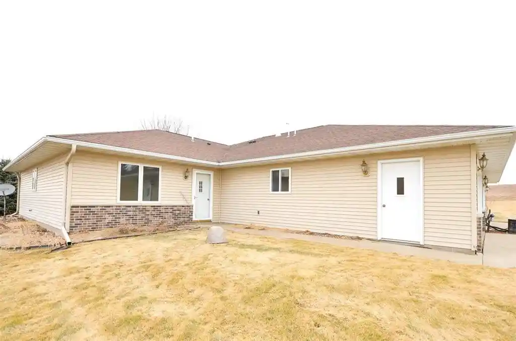 Photo 3 of Condo for sale at 1220 Golf View Dr Dr, Mondovi, WI 54755 | MLS# 1599141 | Listing updated on 2026-09-10
