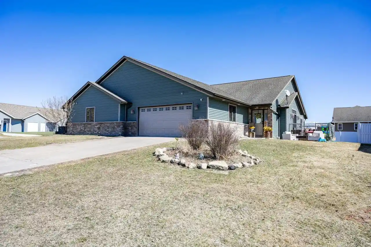 Homes for sale in Sparta, WI | 901 903 Boldon Avenue Avenue, Sparta, WI 54656 | MLS# 2019126