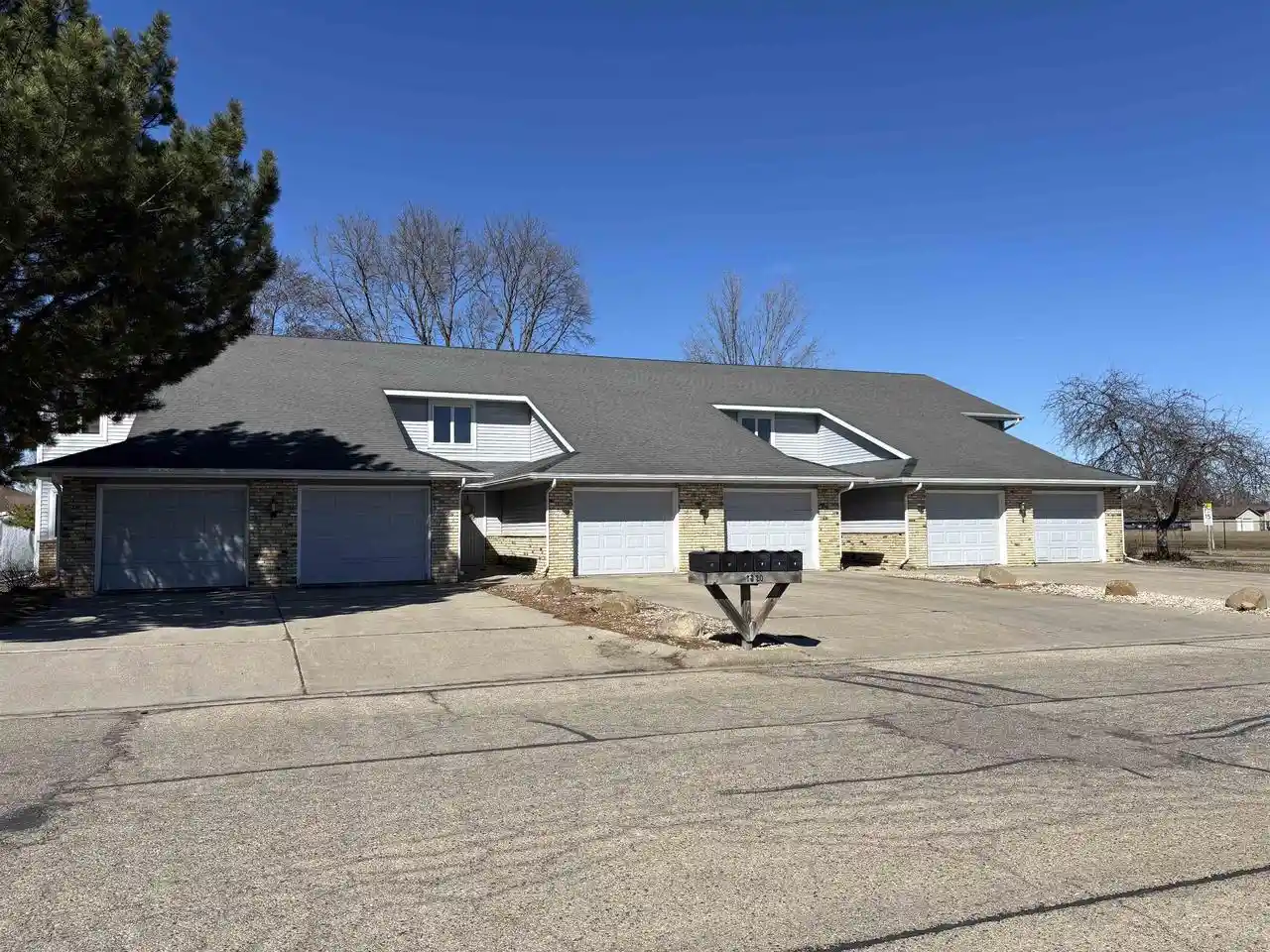 Homes for sale in Prairie Du Sac, WI | 120 Lincoln Avenue Avenue, Prairie Du Sac, WI 53578 | MLS# 2019129