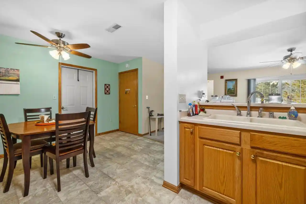 Homes for sale in Kenosha, WI | 1250 Village Centre Drive Drive, Kenosha, WI 53144 | Houzeo