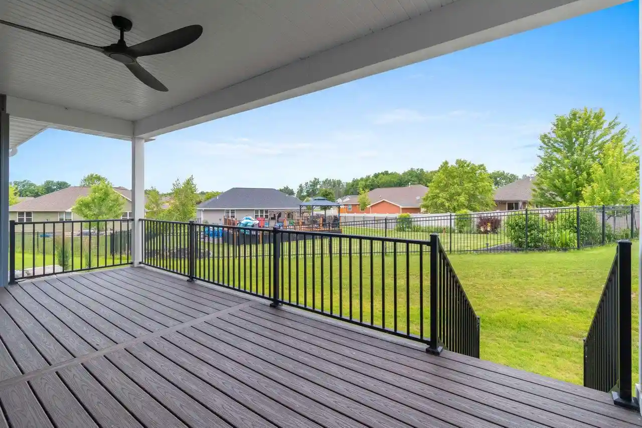 Homes for sale in Menasha, WI | 920 Clover Court Court, Menasha, WI 54952 | MLS# 50322670