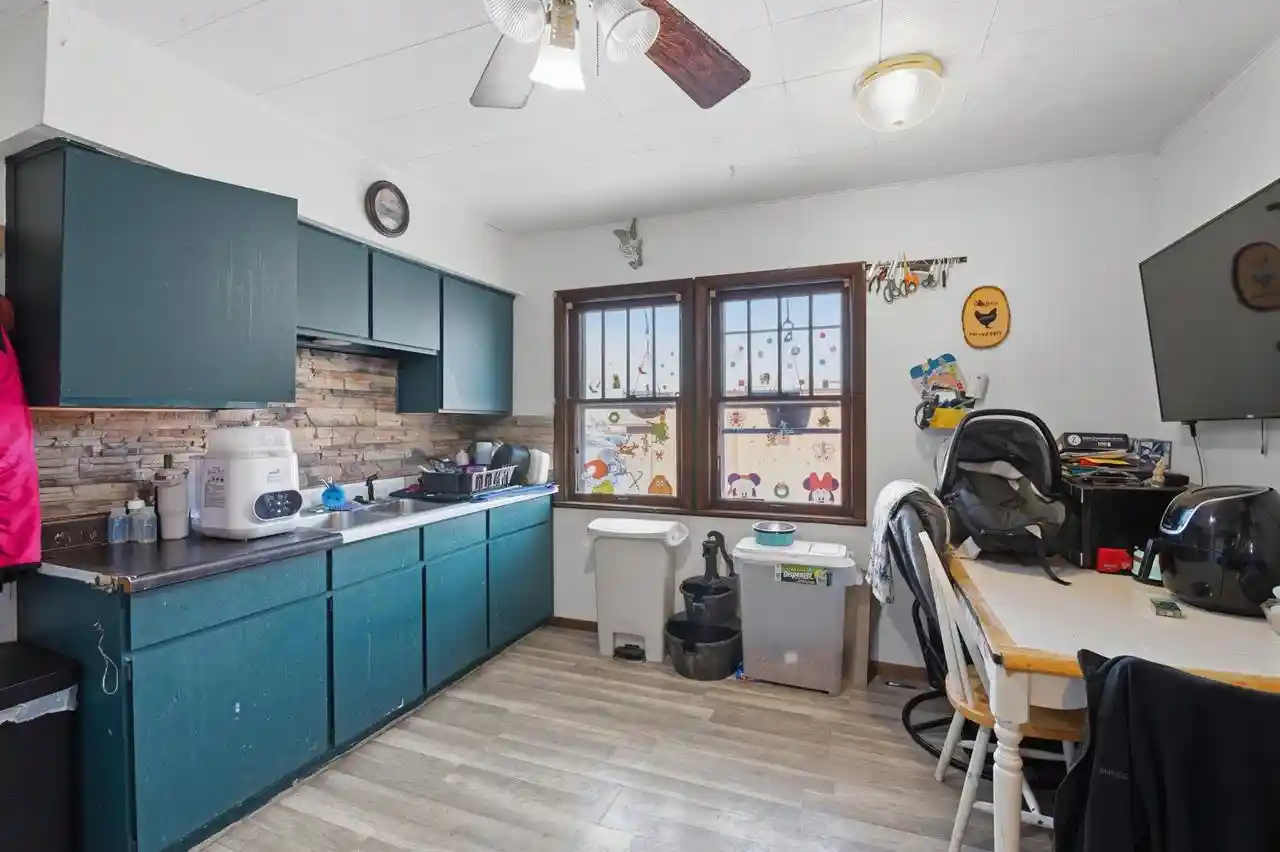 Homes for sale in Green Bay, WI | 202 Irene Street Street, Green Bay, WI 54302 | MLS# 50322676