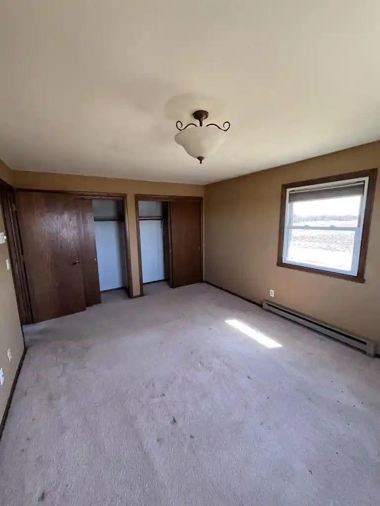 2nd image of 1690 W Ripple Avenue Avenue, Oshkosh, WI 54902 | MLS# 2019266
