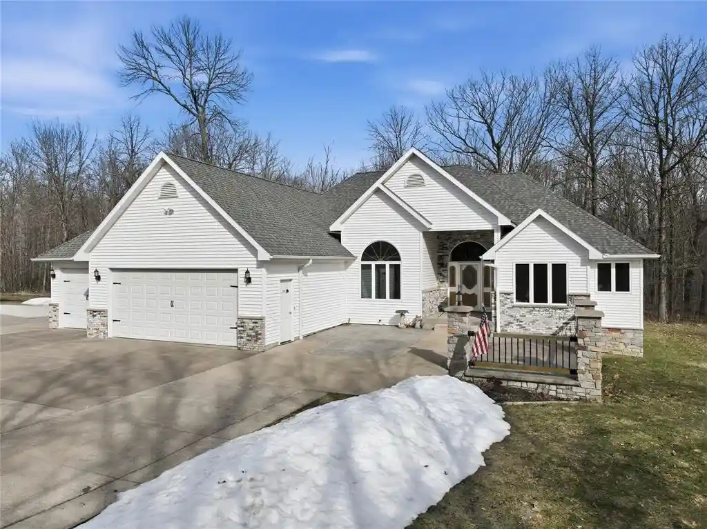 1st image of 8505 257th Street Street, Cadott, WI 54727 | MLS# 1599341