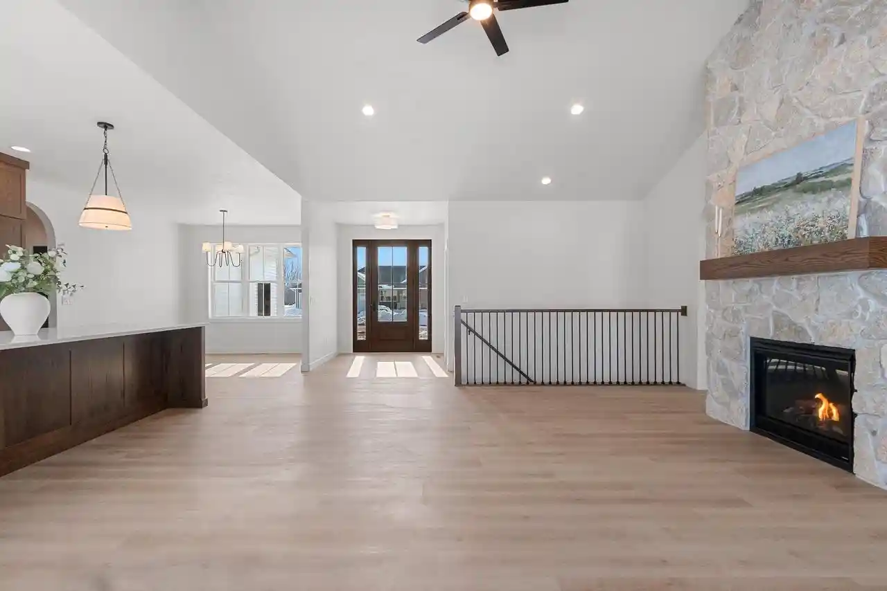2nd image of 1605 Torchwood Trail Trail, De Pere, WI 54115 | MLS# 50322734