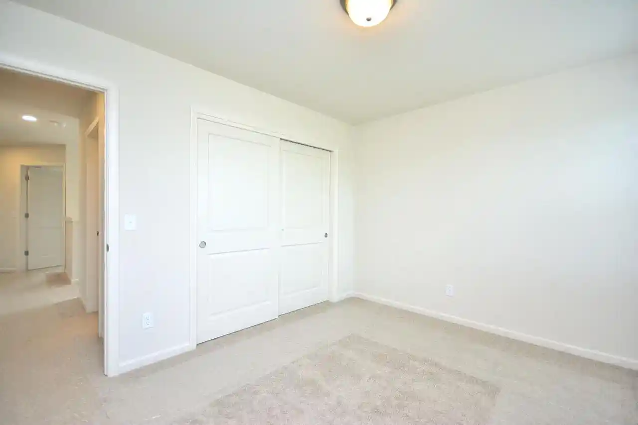 5th image of 1190 Arrowood Circle West Circle West, Oconomowoc, WI 53066 | MLS# 1955417