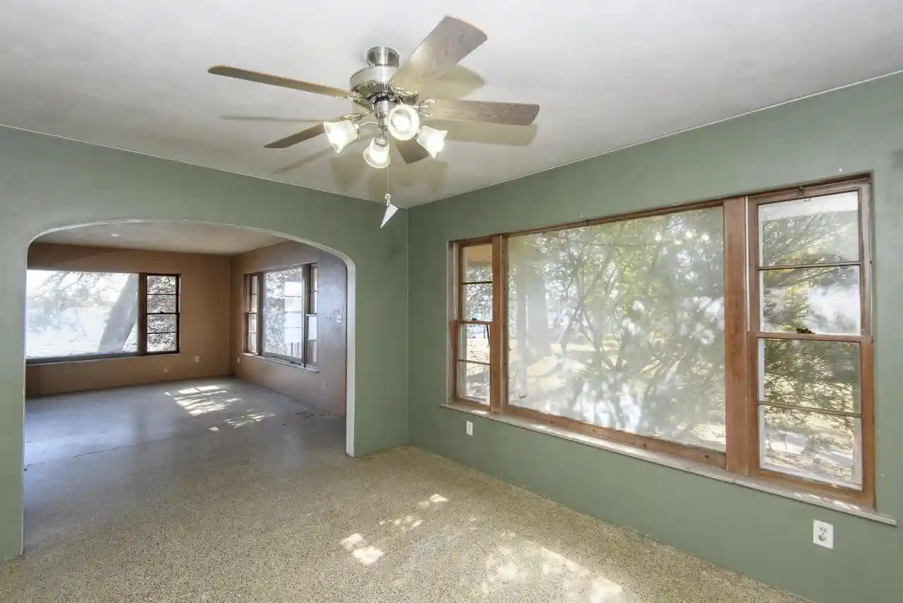 2nd image of 212 S Golden Lake Lane Lane, Oconomowoc, WI 53066 | MLS# 1955424