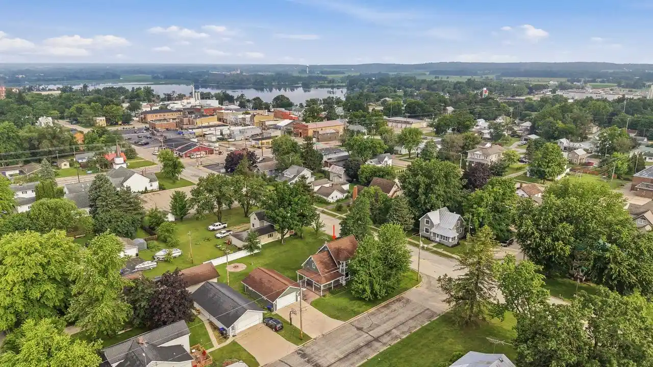 Homes for sale in Weyauwega, WI | 215 E Alfred Street Street, Weyauwega, WI 54983 | MLS# 50322777