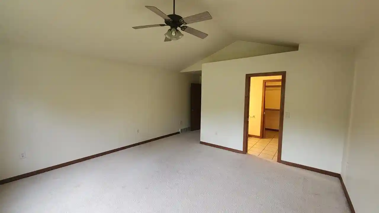 Homes for sale in De Pere, WI | 715 Edge Pt Ct Ct, De Pere, WI 54115