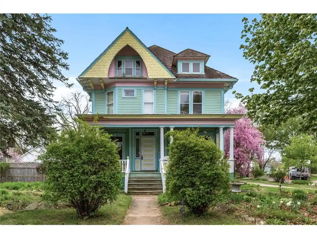 Photo 1 of Single family home for sale at 930 3rd Avenue Avenue, Eau Claire, WI 54703 | MLS# 7044182 | Listing updated on 2026-07-14