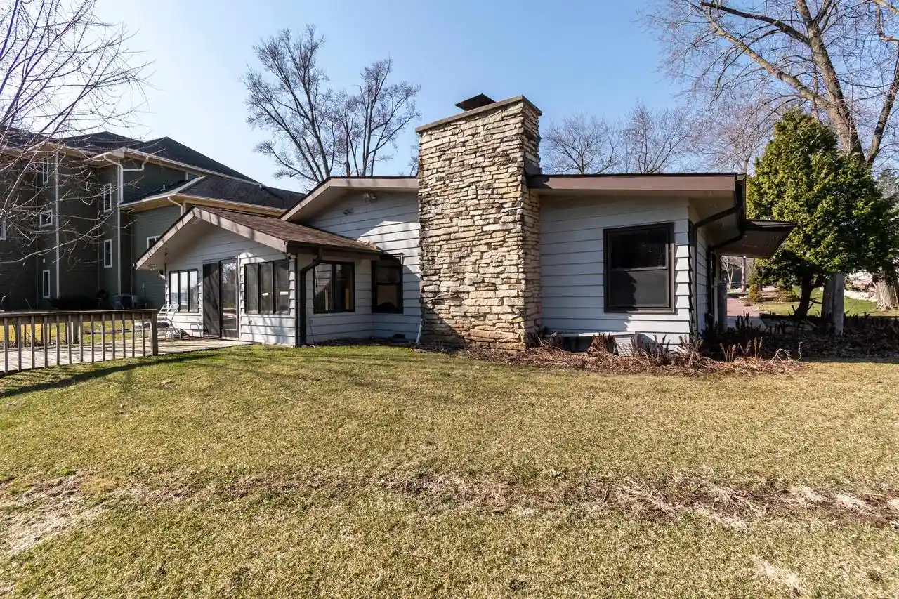 Homes for sale in Middleton, WI | 2809 Dewey Court Court, Middleton, WI 53562 | MLS# 2019384