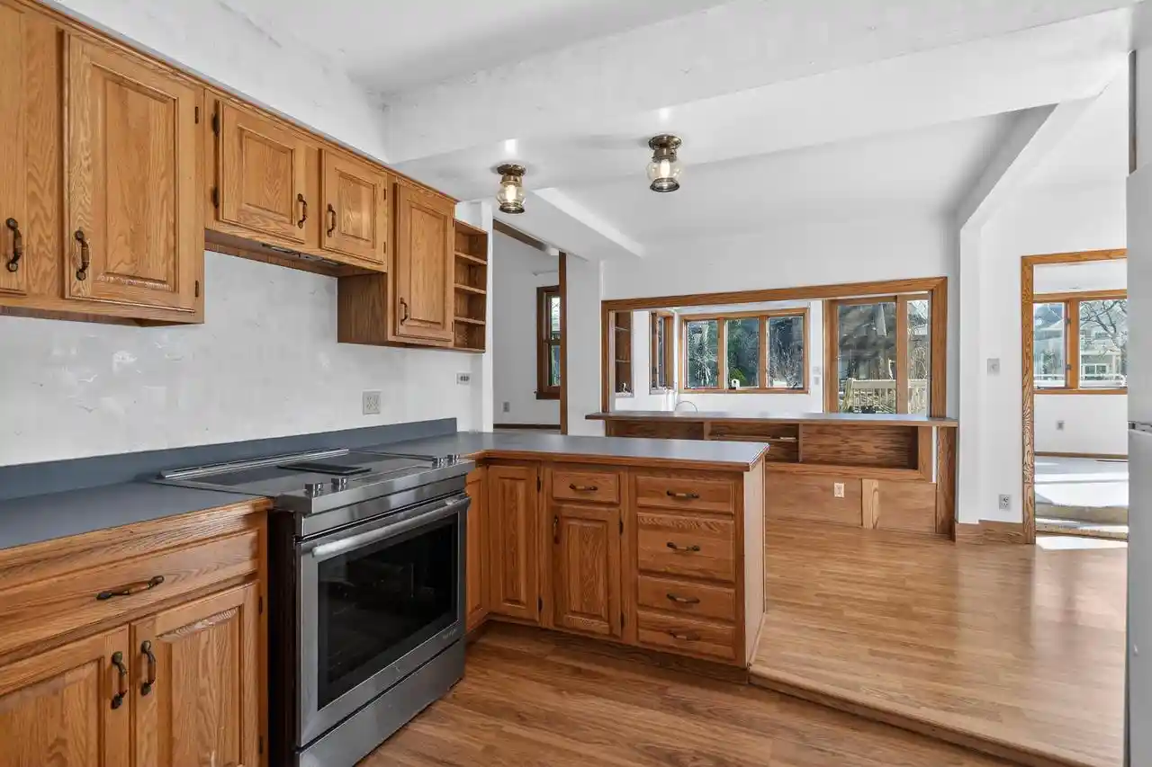 Homes for sale in Middleton, WI | 2809 Dewey Court Court, Middleton, WI 53562 | MLS# 2019384